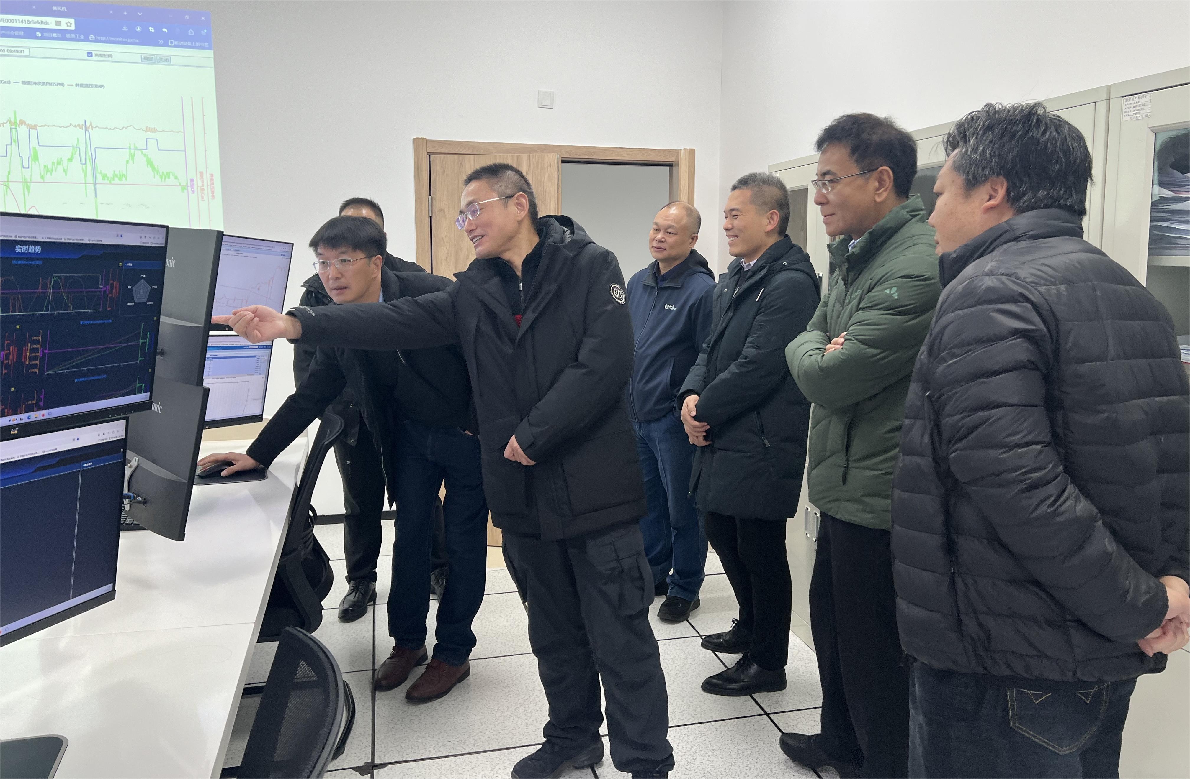 鑫泰集團(tuán)副總裁、亞美能源總經(jīng)理龔池華一行蒞臨萬普隆考察調(diào)研
