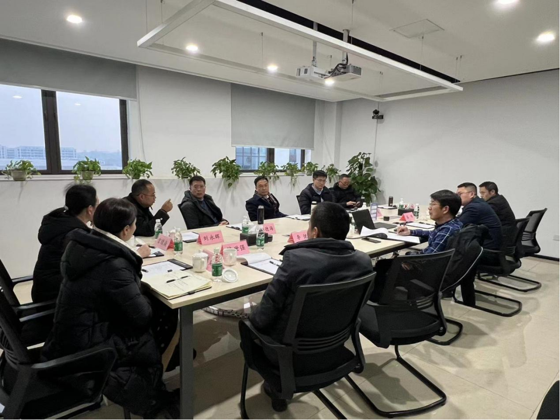 西南石油大學黨委書記張烈輝一行參觀萬普?。汗仓\技術(shù)創(chuàng)新與合作發(fā)展 西南石油大學黨委書記張烈輝一行參觀萬普隆:共謀技術(shù)創(chuàng)新與合作發(fā)展